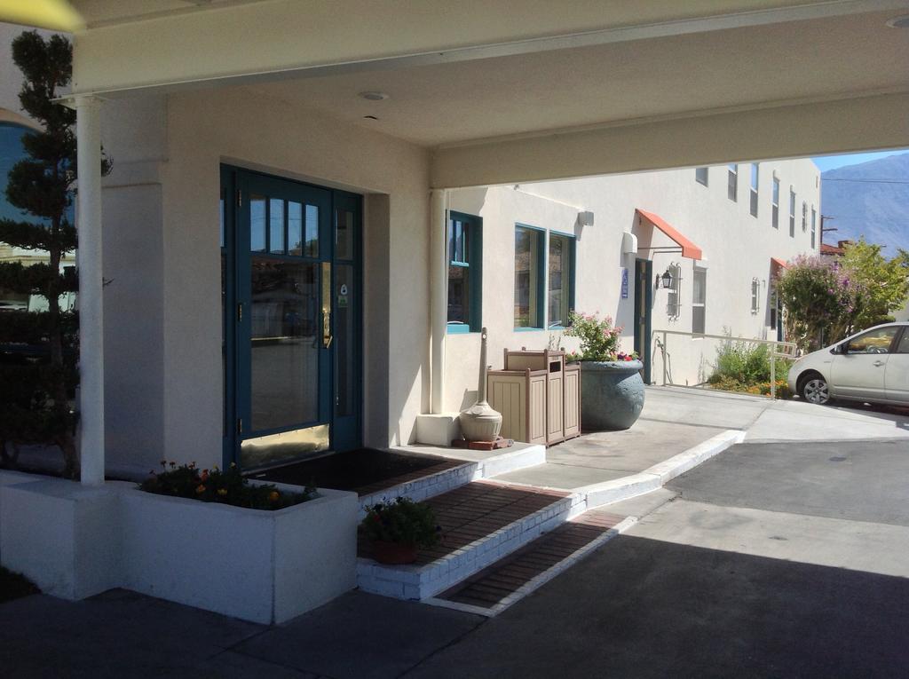 Historic Dow Hotel Lone Pine Exterior foto